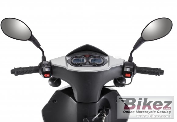2010 Keeway Matrix 50 photo
